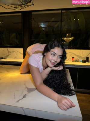 Tyla urgirltylaxx [ tyla-urgirltylaxx ] - Loving my new lacy g-string and bralette! 🥰
