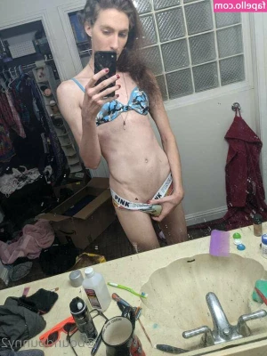 Avery Starling [ avery-starling ] - Play with these dangle tittis