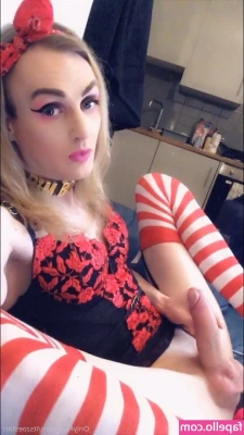 itszoestarr - TURN MY RESUB ON 😜
