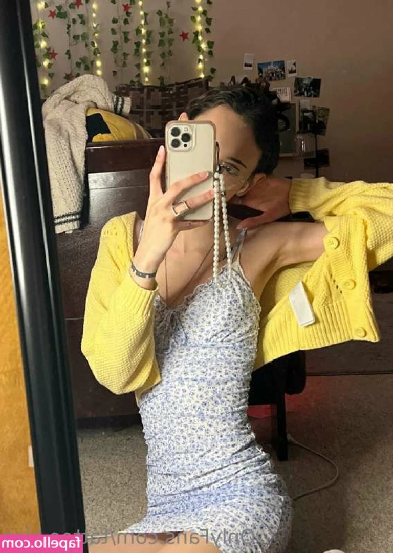 Goddess Maddy [ goddess-maddy ] - Call me a silly slut