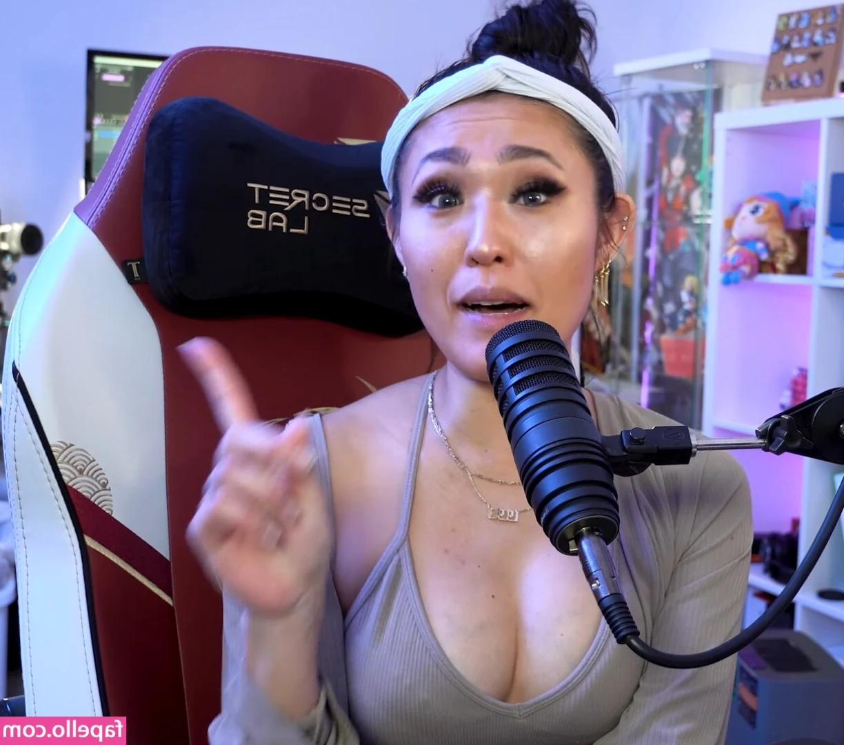 JenJen - Booti& Booti& Booti& Shorts weather