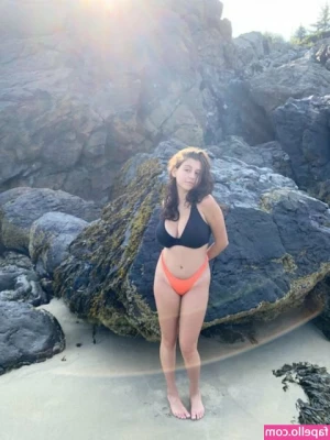 carly [ carly-1 ] - I want more slaves so that I never have to lift a finger. what can