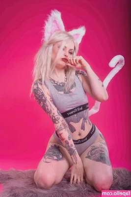 FaerieBlossom - behind the scenes with @carmensfans 😈