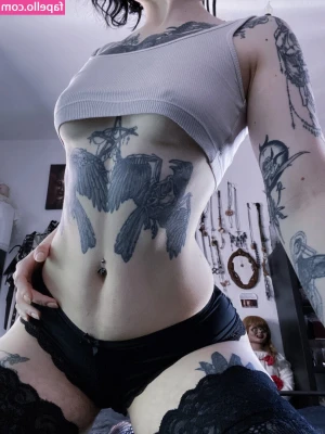 FaerieBlossom - I love sending my guys pics like this 😂😂