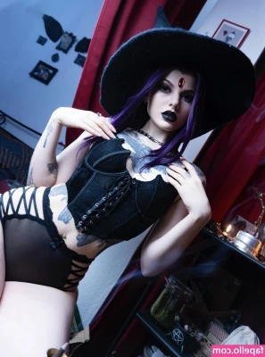 FaerieBlossom - i’m literally working @ my vanilla job right now and can’t stop