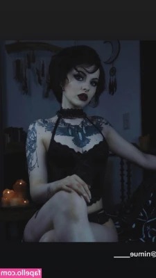 FaerieBlossom - i miss christmas…  but valentines is coming up ❤️