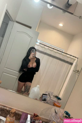 Imtrashleyyy - If your auto renew is on this is on your inbox now 😌
