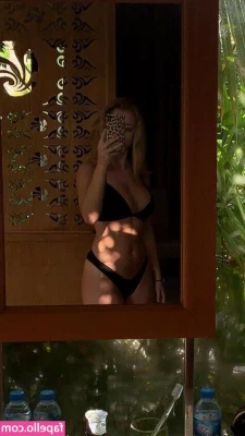Tuva Osgard [ tuva-osgard ] - My camera roll is full of beautiful ass pics  Show Me you're worthy