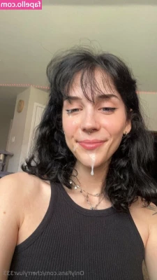 cherryluvr333 - Would you like to unwrap me