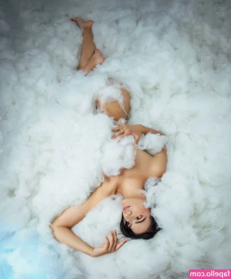 SweetTroubleXXX - New lives in the archive, 2 proper shows incoming this week! 1 wet
