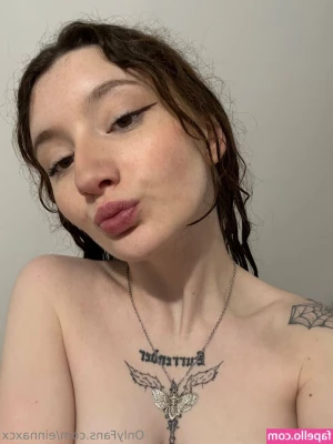 einnaxcx - humpday Eve
