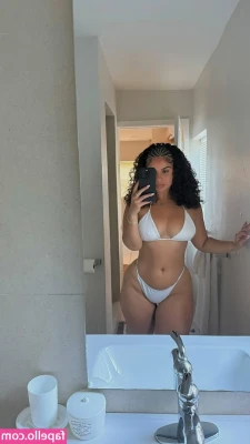 Aleah Brown [ aleah-brown ] - Can I play basketball with you baby 😘. New video sent to everyone.