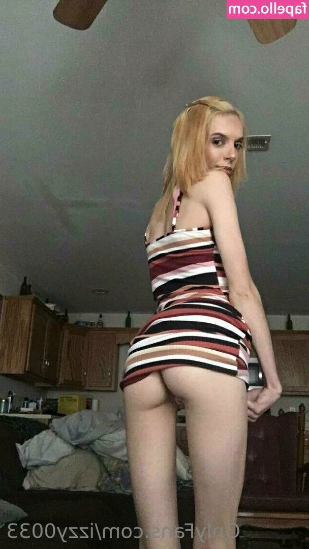izzy0033 - Perfect for you to yank on