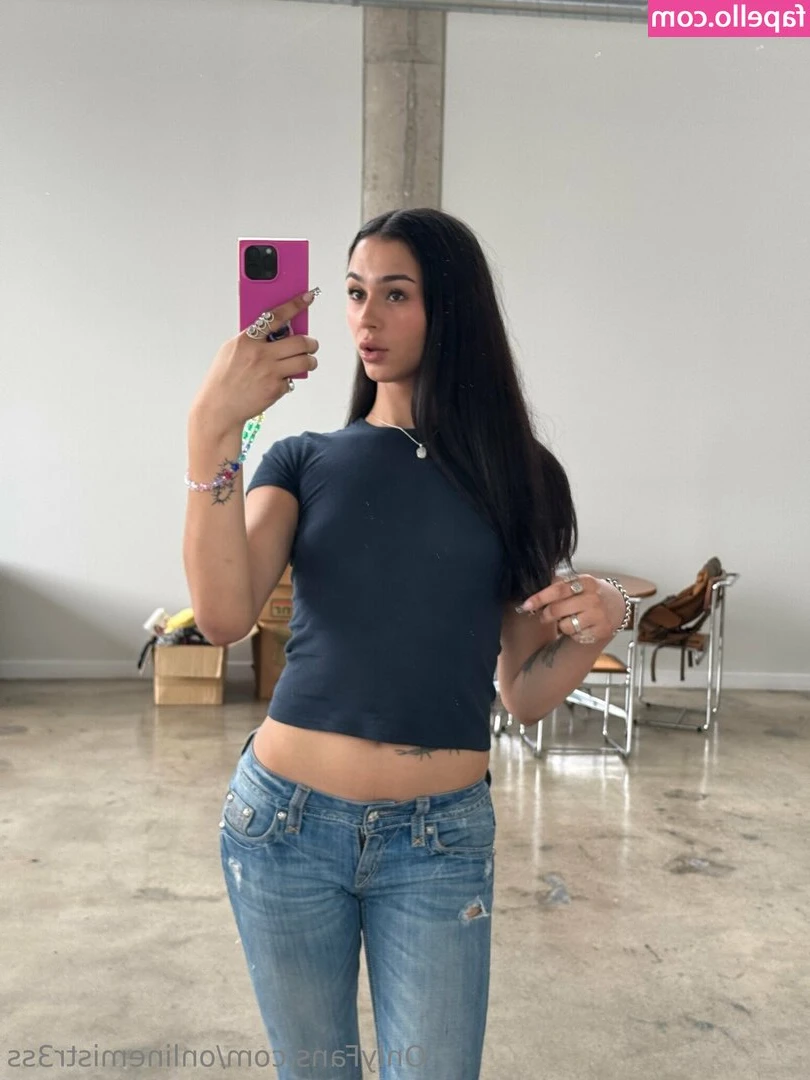 Onlinemistr3ss - Cum get a taste 👅