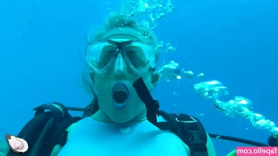 Scuba Step [ scuba-step ] - 🇬🇧 Good morning by me & @lolligaia 😘  🇮🇹
