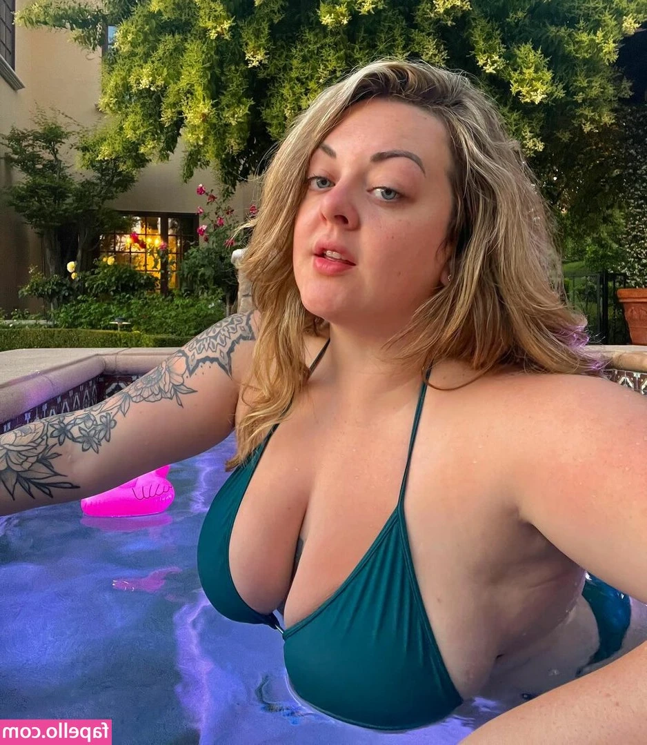 Hannah Holt [ hannah-holt ] - prettiest angel on earth 👼🏻