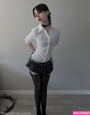Ariar0e - Sexy double foot worship with the beautiful @marilynmidas in your