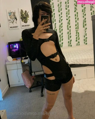ticktimespirit - need me sum lovin <3