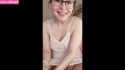 CherryVonFairy - Quando vc mama com muita vontade e cheia de tesao no pau grande   vc
