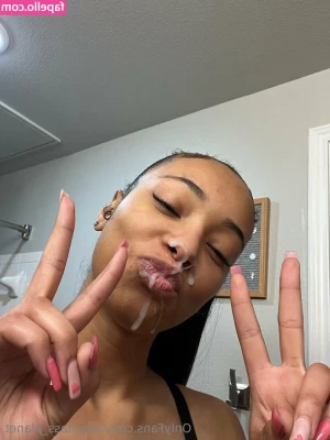 alayjhass_planet [ alayjhass-planet ] - Full ppv coming soon 😉