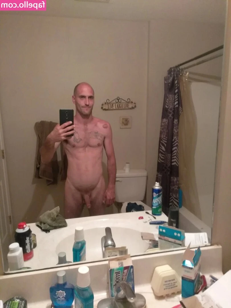 Kentucky - Uncut cock... like it hood up or hood down? ;)