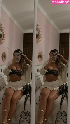 Beatriz De Rocha [ beatriz-de-rocha ] - Good morning!!!! It’s titty Tues!!!!! Let’s wake and shake these