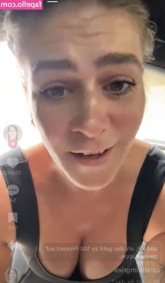 Sarah Kim Gries [ sarah-kim-gries ] - ASS STRETCHING For every $10 I recieve ill post a 1 min video to my