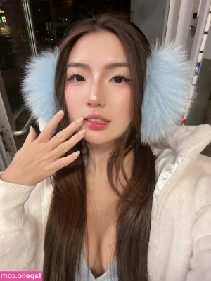 0greprincess [ 0greprincess-1 ] - Puffy Pussy Squirting 💦 I was so sensitive it made me squirt so