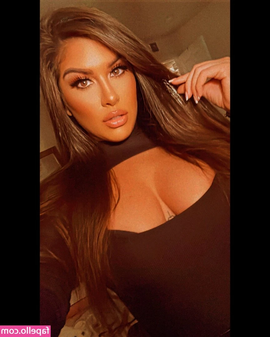 Alyssiapaige25 - Happy Halloween 🤣