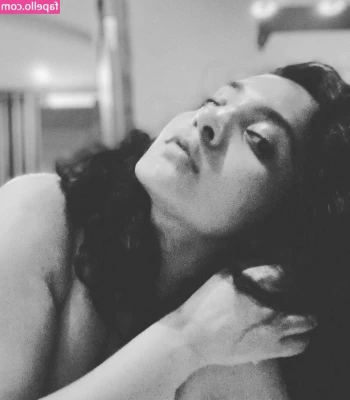 parvathy - I always cum the hardest when I play with myself and have something