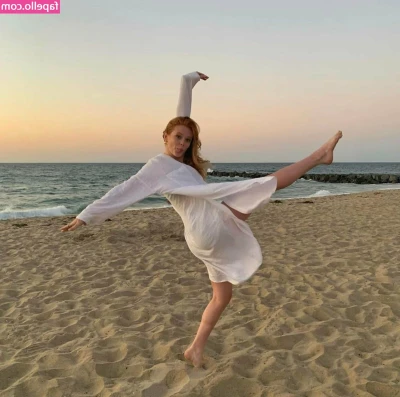 Abby Cowen [ abby-cowen ] - Come and check me out