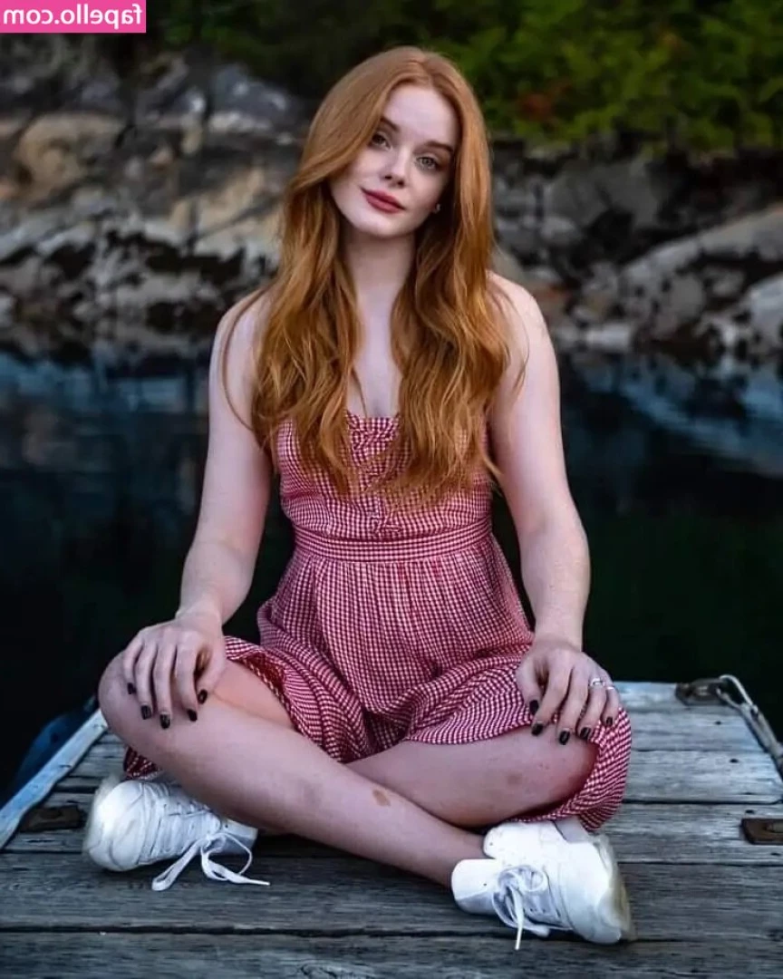 Abby Cowen [ abby-cowen ] - Eyes open or closed