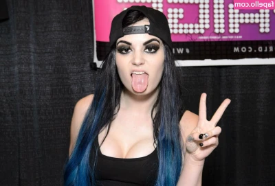 Saraya - Did you work out today ? 💪