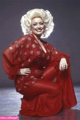 Dolly Parton [ dolly-parton ] - Puffy pussy