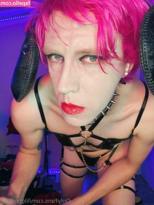 Bristol Pike [ bristol-pike ] - I've never seen this much cum 🤤💦 that clip isn't even the full