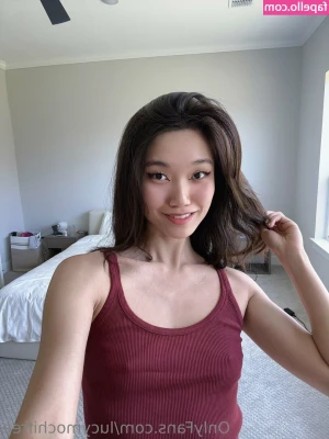 lucymochifree - I need a spankin