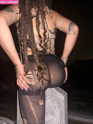 Michelle Cartier [ michelle-cartier ] - where is the milk?!