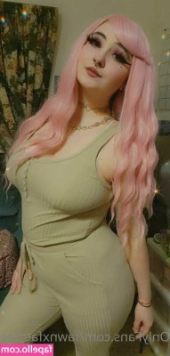 sirennnyxxfree - Stuffing & Cumming - 13:25 min - $9 This video is sold for $12 on