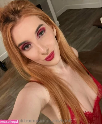 anniechloesworld - I like to play  we have fun