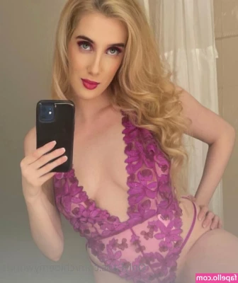 anniechloesworld - Do you wish that was your face getting smooshed in my ass and juicy