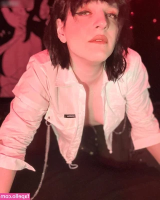 Raven Gray [ raven-gray ] - Do you like to do mutual fucking? I’d love to 🥰