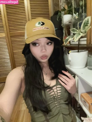 Wasabiicat - Do you want to see my flower