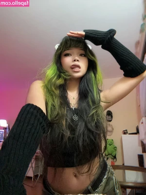 Wasabiicat - So good she licks her lips for every last drop