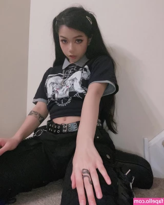 Wasabiicat - Reverse cowgirl is my favorite