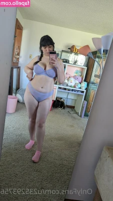 delilahthebaker - ✈️ Amazing time in Michigan…..🚝  🍆 Now take your cock out