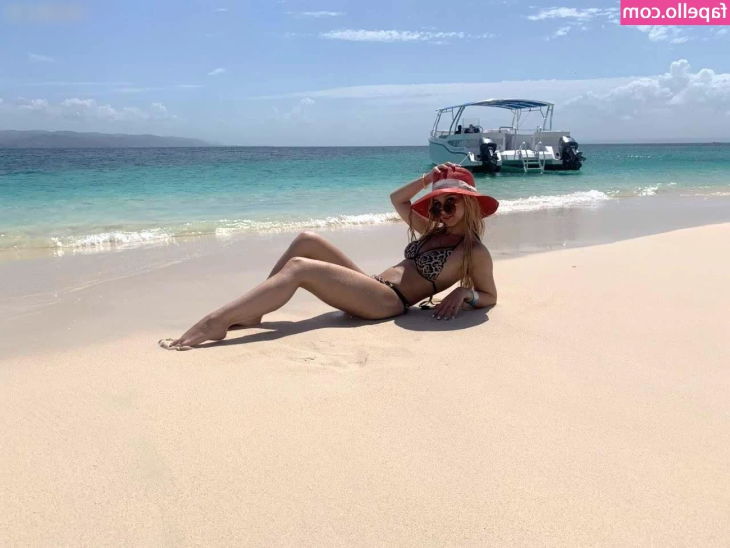 Vikiwaitingforyou - A Nice & Filling CREAMPIE from @thiccdiccc 💦 🤍 🍑  Do you
