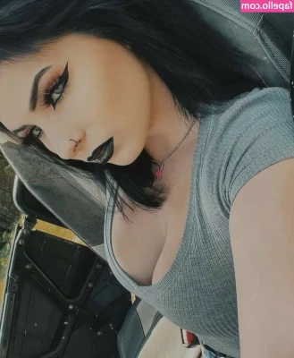 AmberNicole2412 [ ambernicole2412-1 ] - First class bitchhh😽