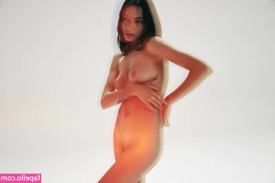 Sofia Toledo [ sofia-toledo ] - This lucky man could not get enough of my soles xxx