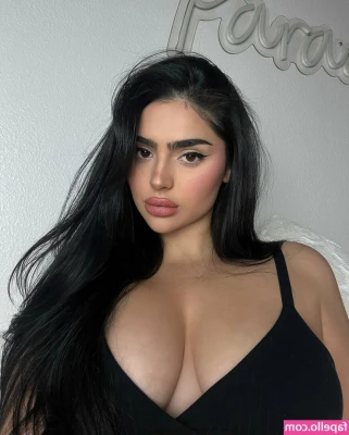 Brigarzza - pink flower 🌺 tip $1 if you want some more HD pussy pics!