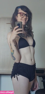 Mayara Cardoso [ mayara-cardoso ] - Happy Monday y’all!!! Let’s have a kick ass week.